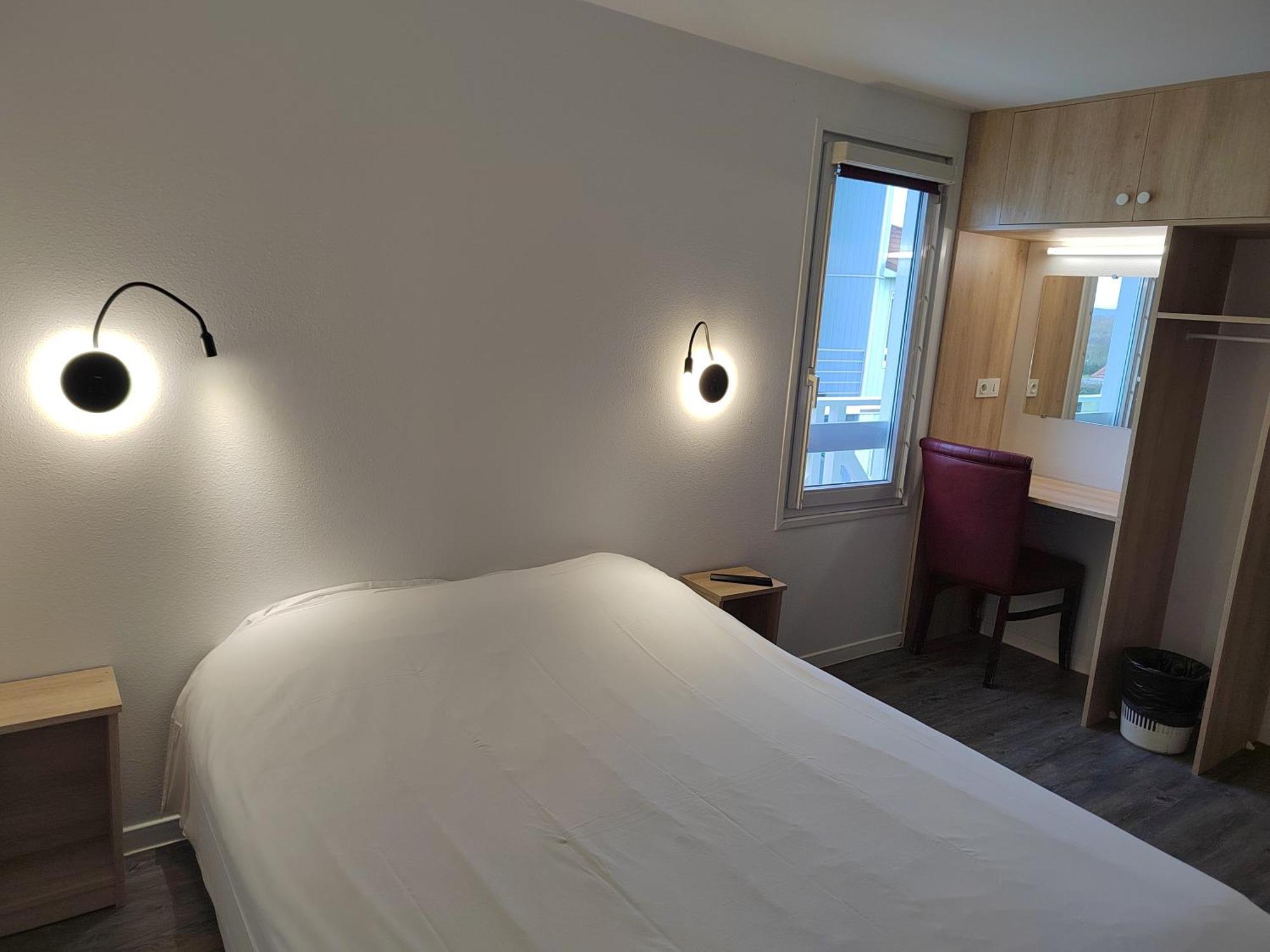 Fasthotel Paris Ouest Bouafle Eksteriør billede
